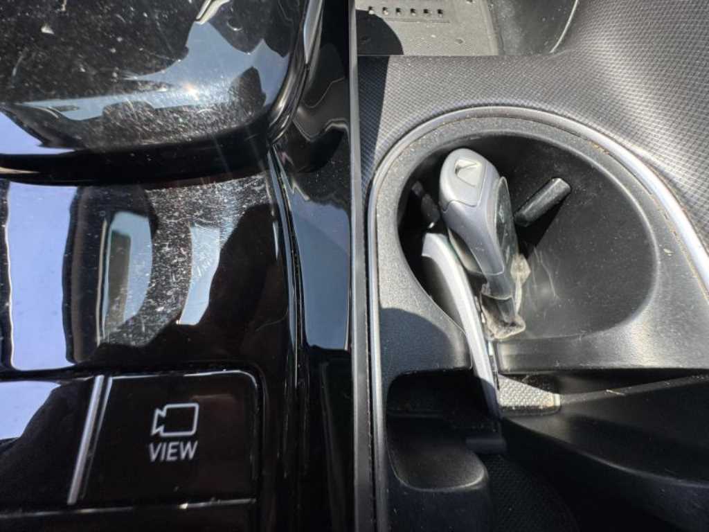HYUNDAI Sonata - Vista 9
