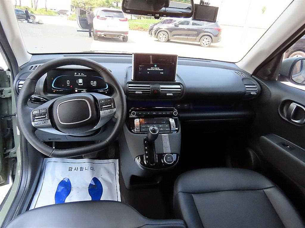 HYUNDAI Casper - Vista 7