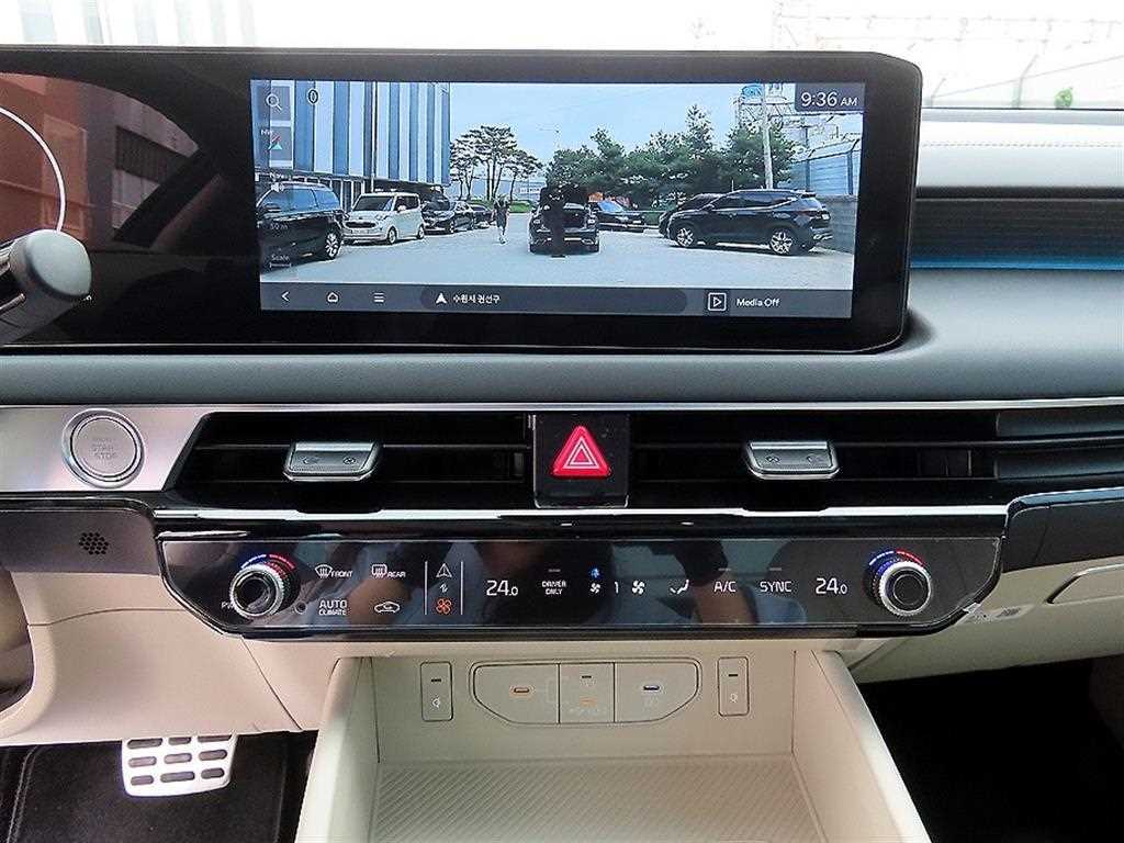 KIA K8 - Vista 12