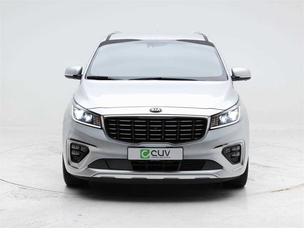 KIA Carnival - Vista 2