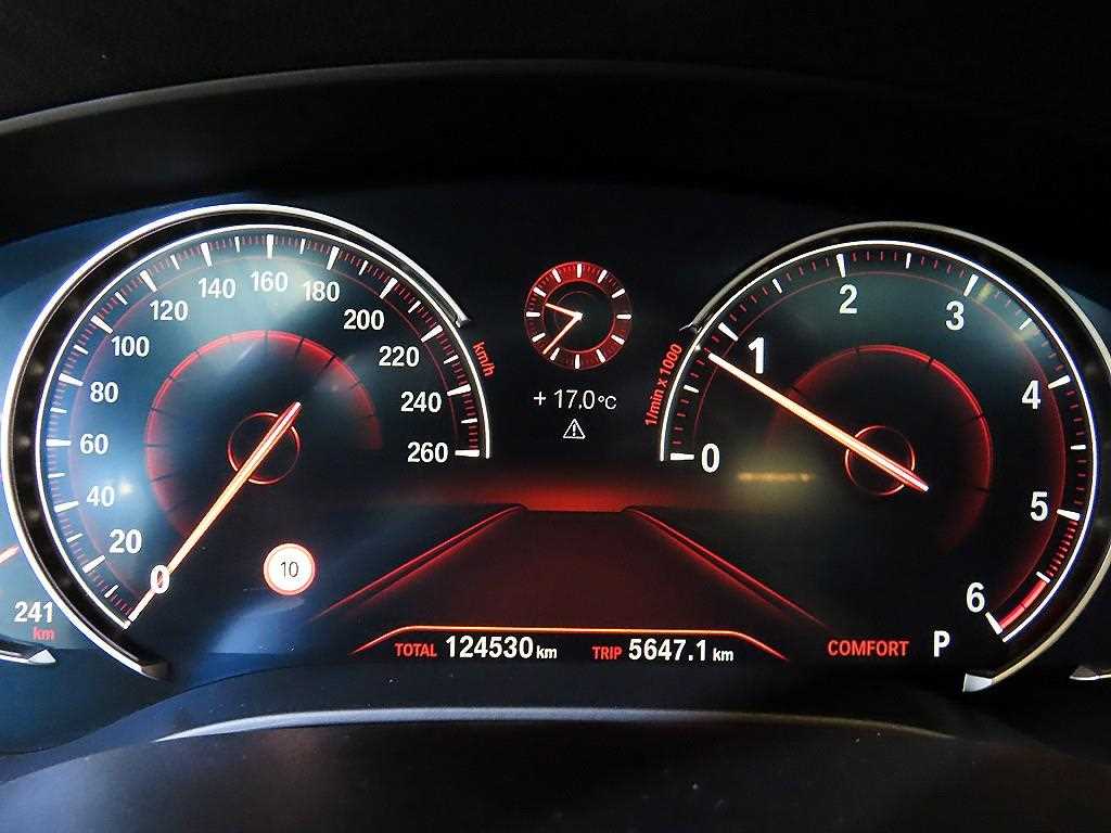 BMW 5 Series - Vista 9