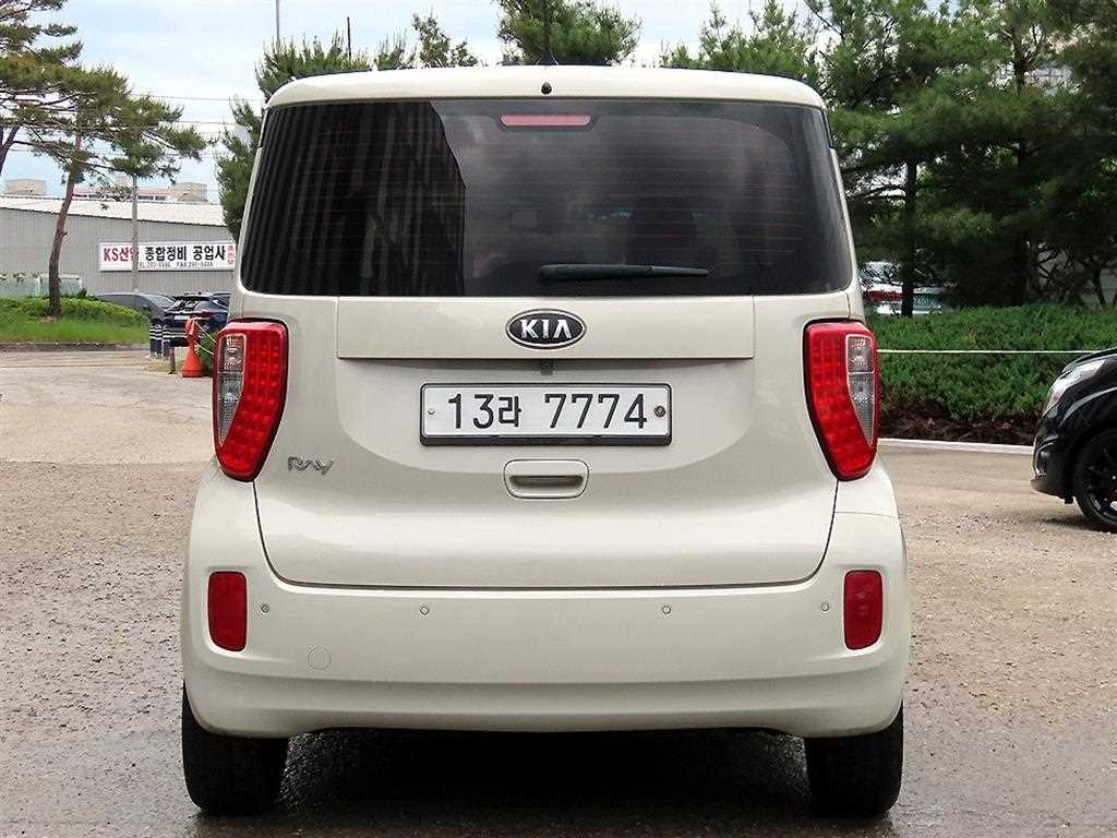 KIA Ray - Vista 4