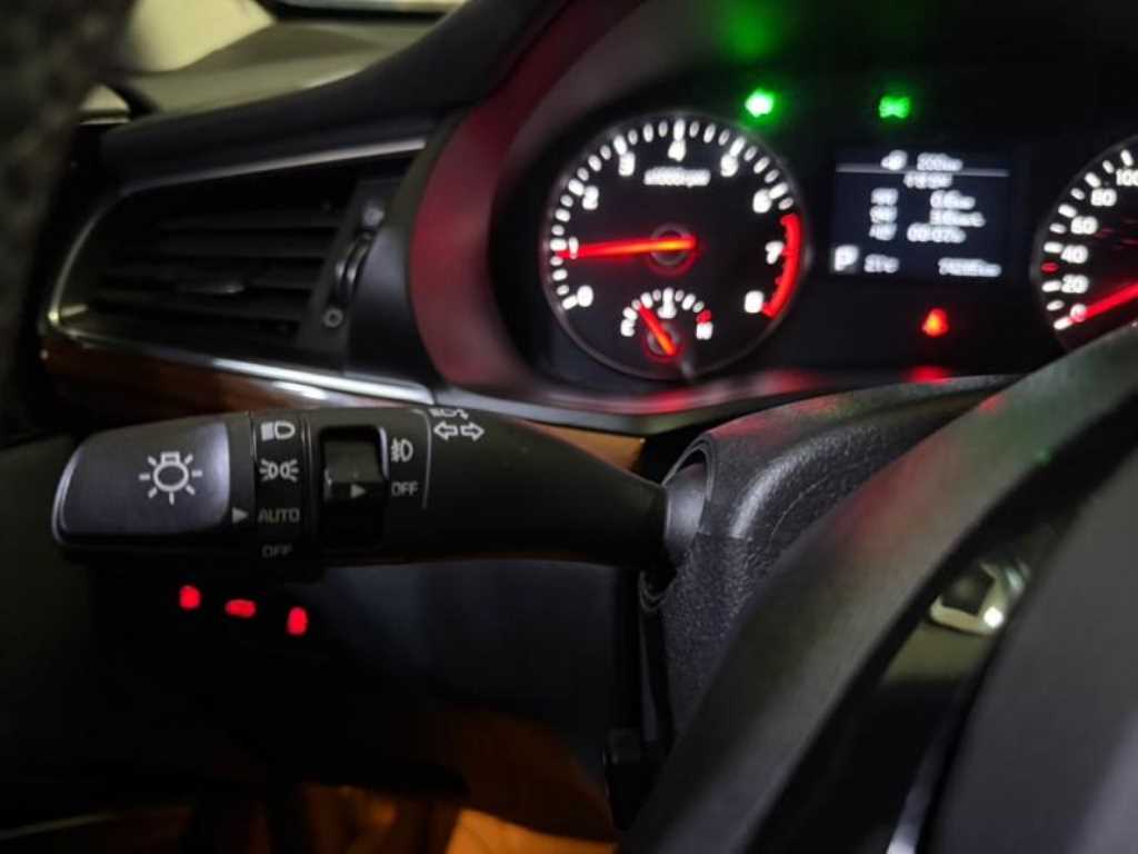 KIA K7 2016 Blanco - Importación desde Corea - HF Imports Iquique - Foto 16