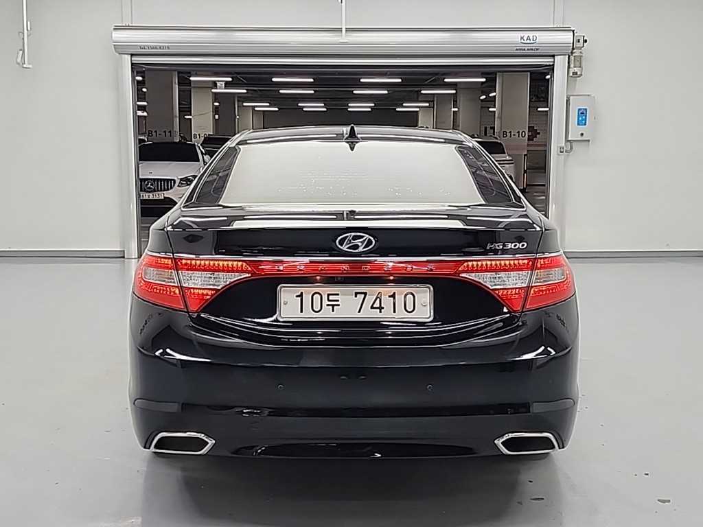 HYUNDAI Grandeur - Vista 3
