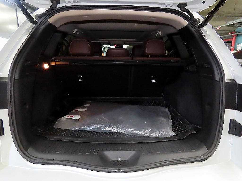 SAMSUNG QM6 2018 Blanco - Importación desde Corea - HF Imports Iquique - Foto 17