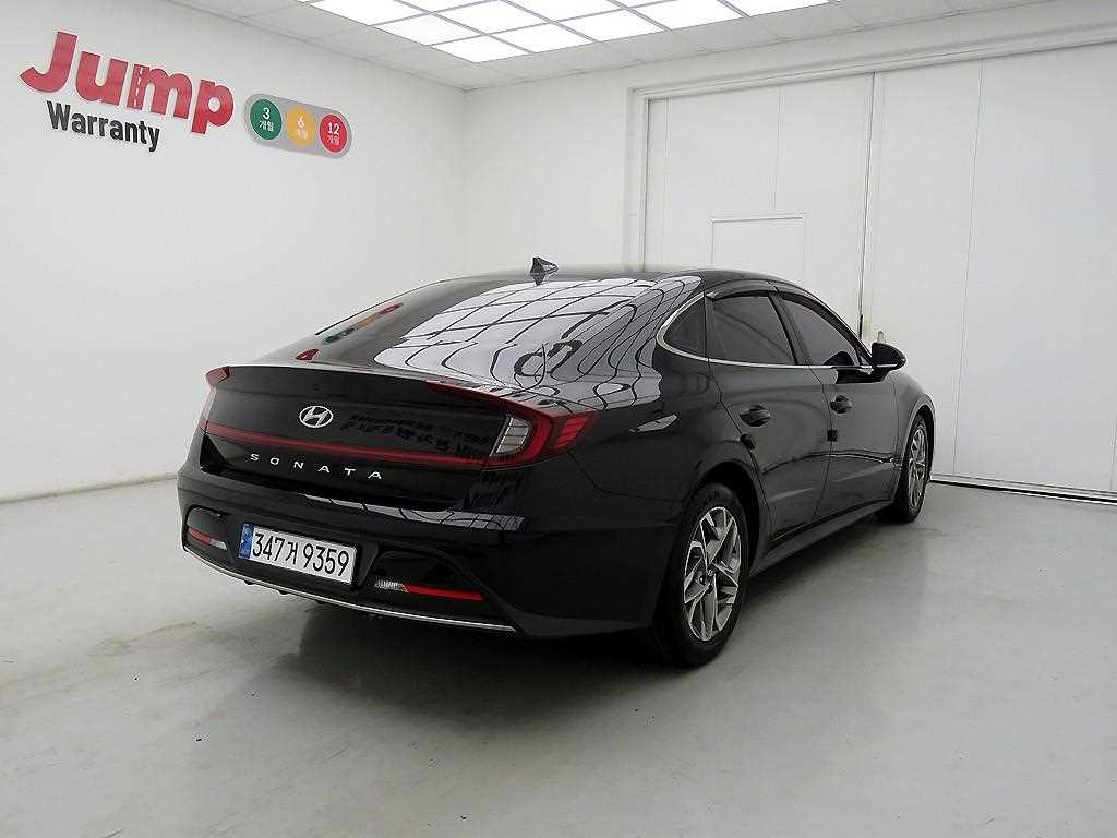 HYUNDAI Sonata - Vista 4