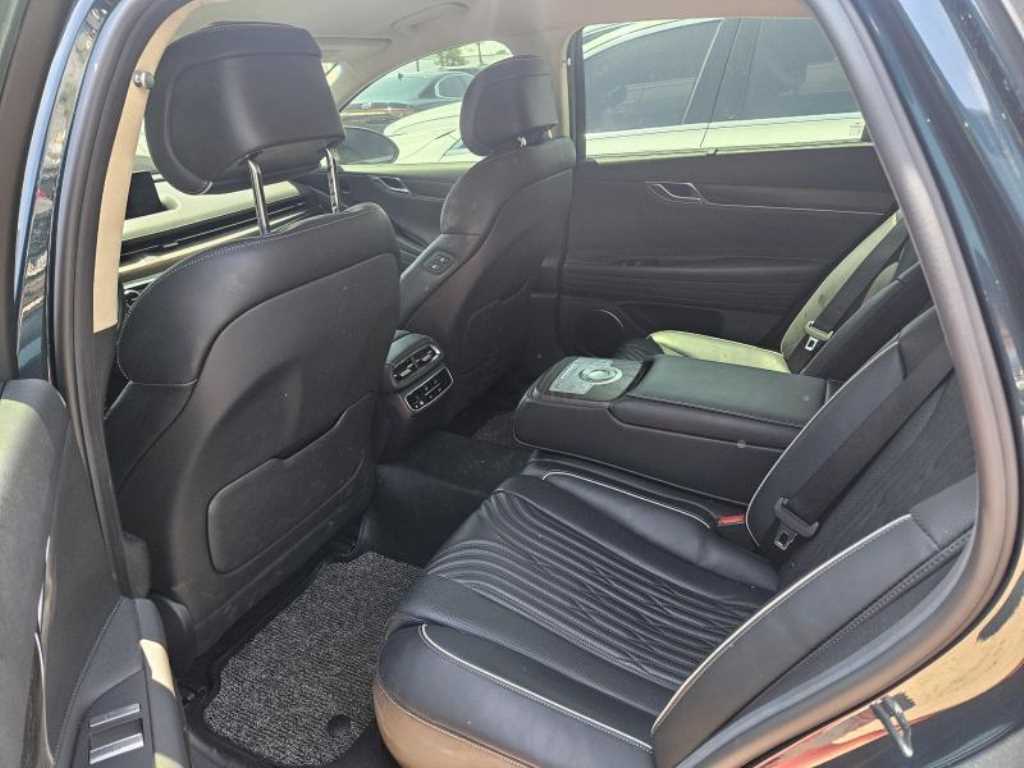 Genesis G80 - Vista 5