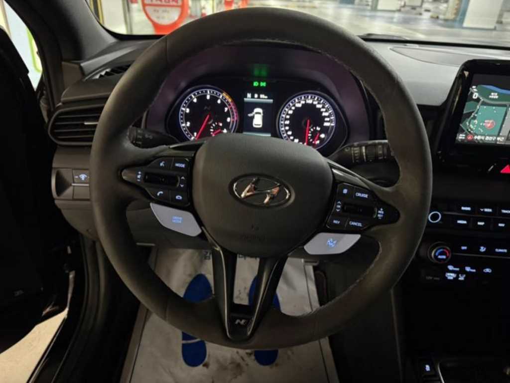 HYUNDAI Veloster - Vista 8