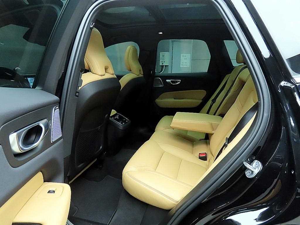 Volvo XC60 - Vista 6