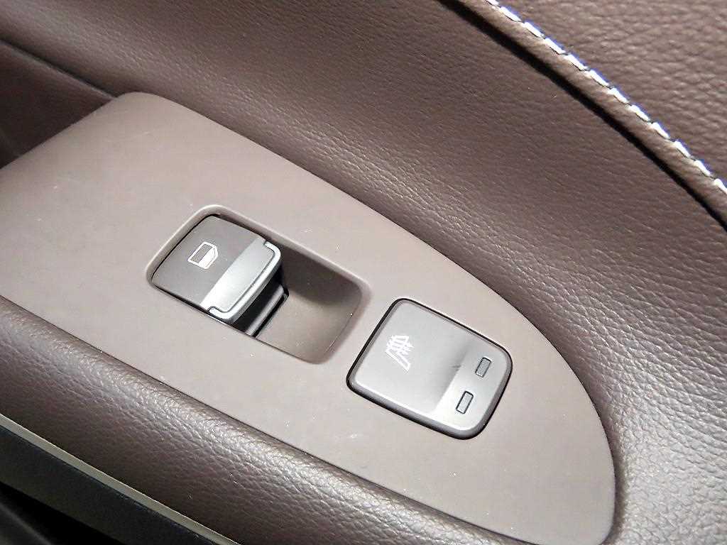 HYUNDAI Grandeur 2019 Gris - Importación desde Corea - HF Imports Iquique - Foto 13