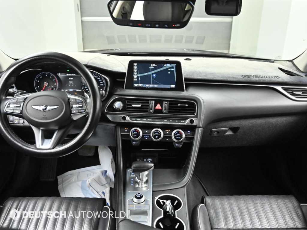 Genesis G70 - Vista 7