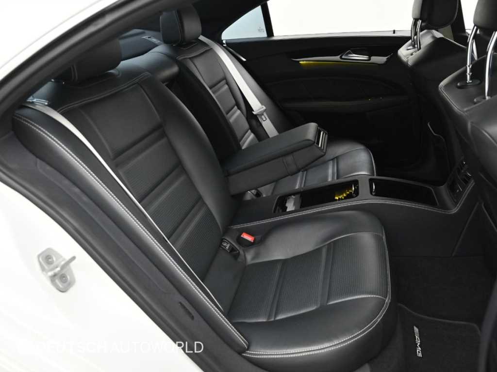 Mercedes Benz CLS Class - Vista 12