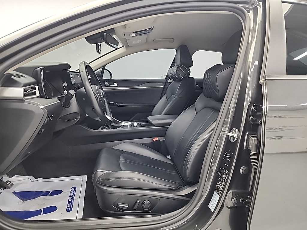 KIA K5 - Vista 11