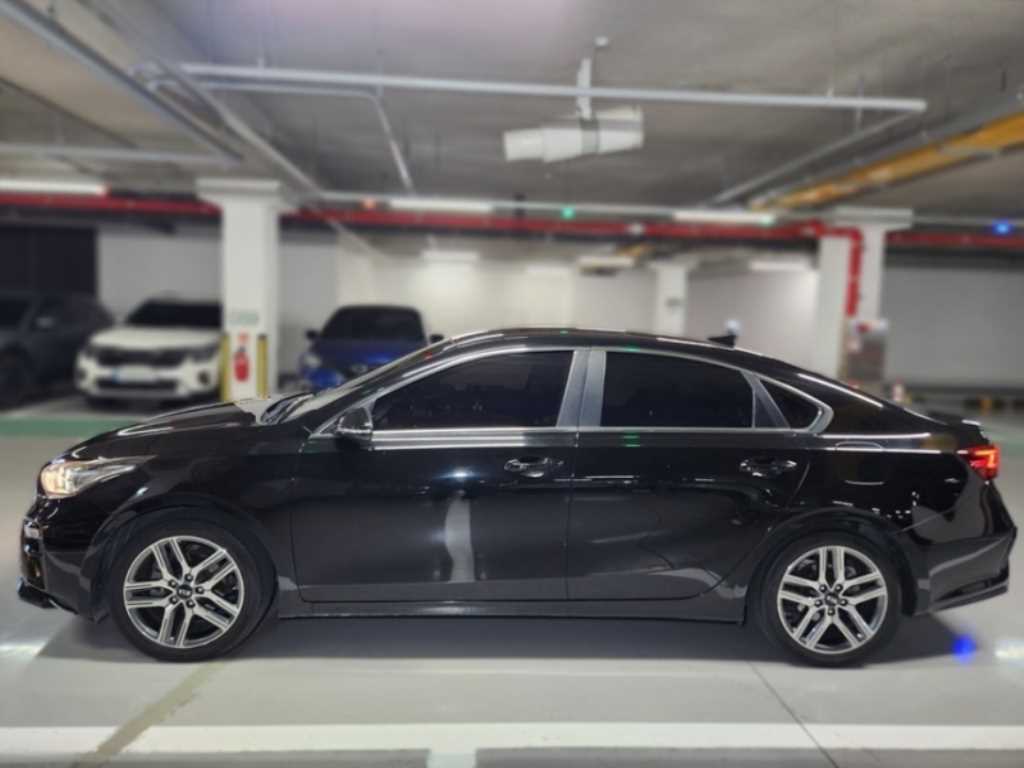KIA K3 - Vista 3