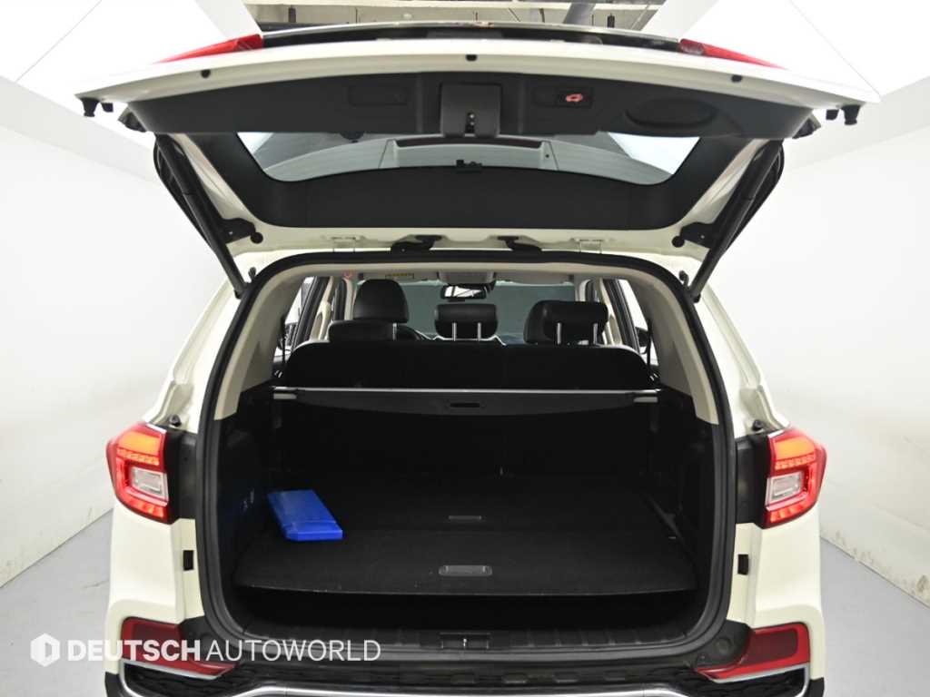 Ssangyong Rexton 2018 Blanco - Importación desde Corea - HF Imports Iquique - Foto 19