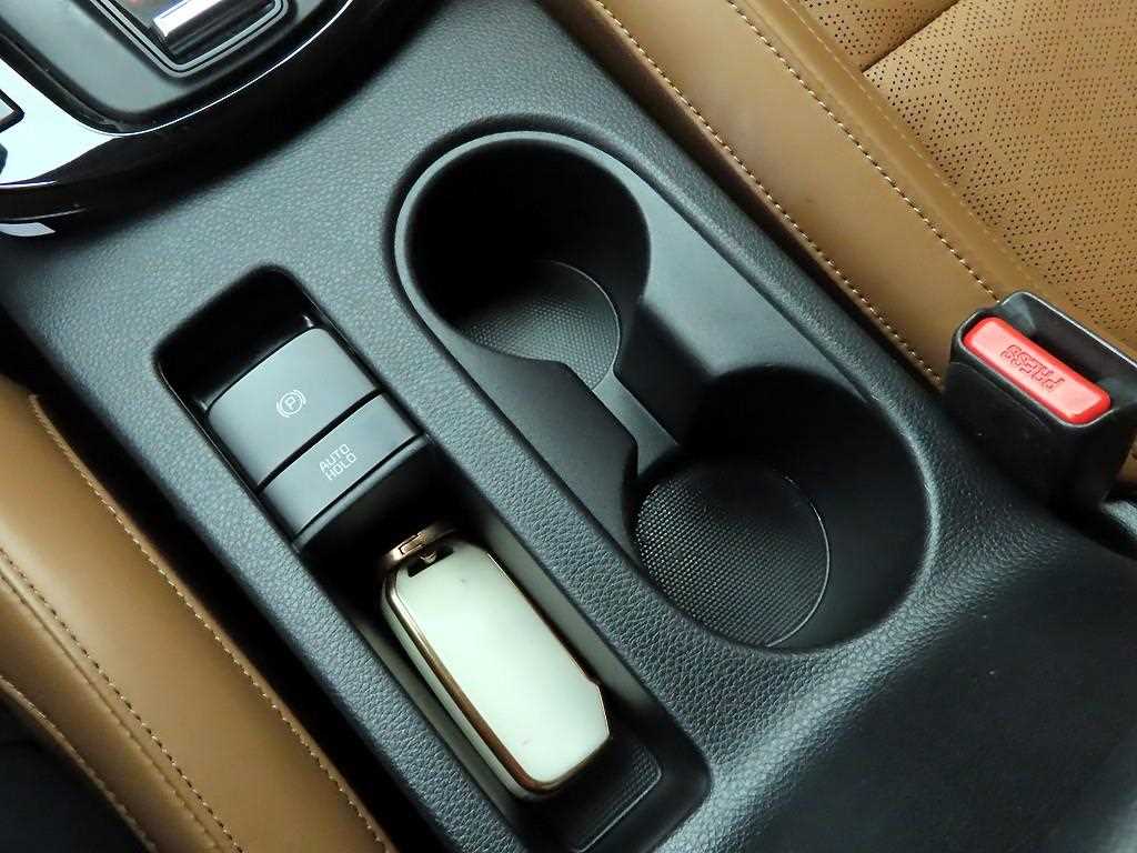 KIA Seltos - Vista 12