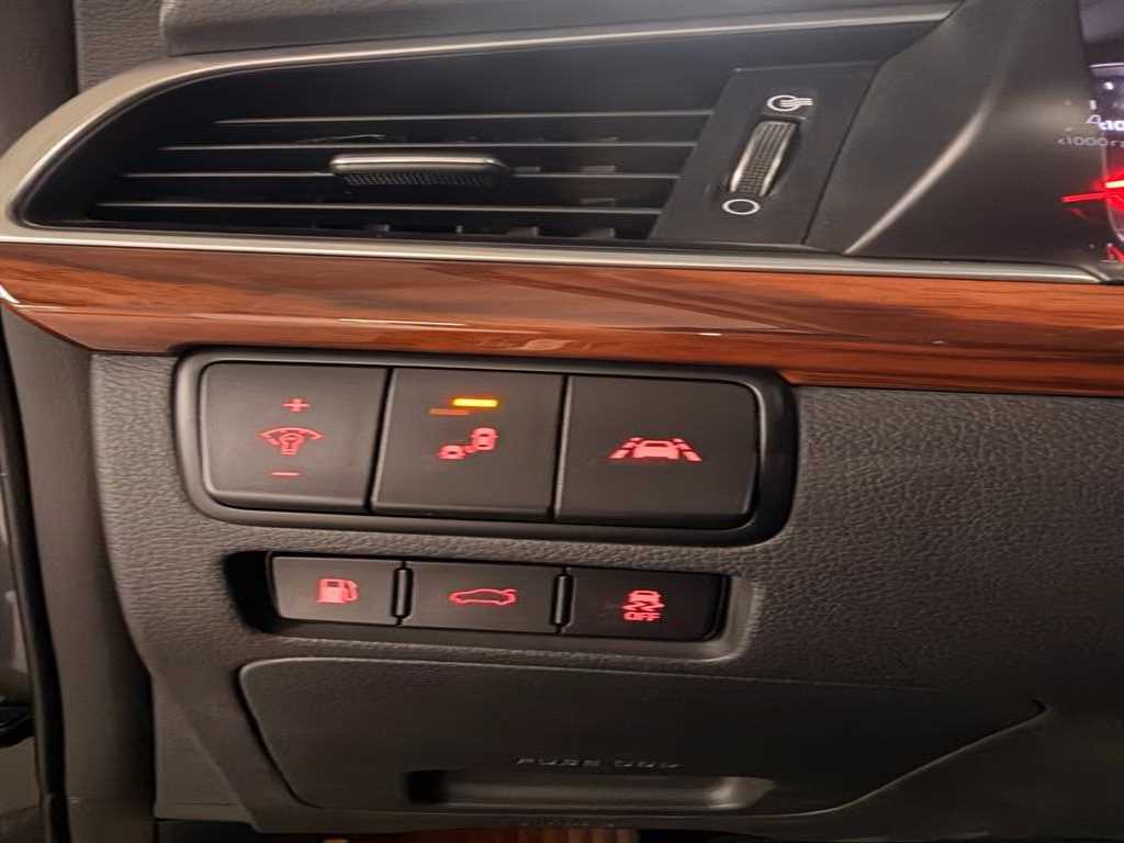 KIA K7 - Vista 6