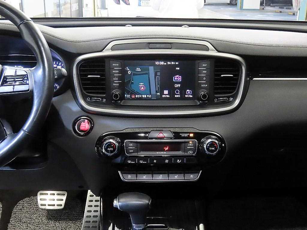 KIA Sorento - Vista 11