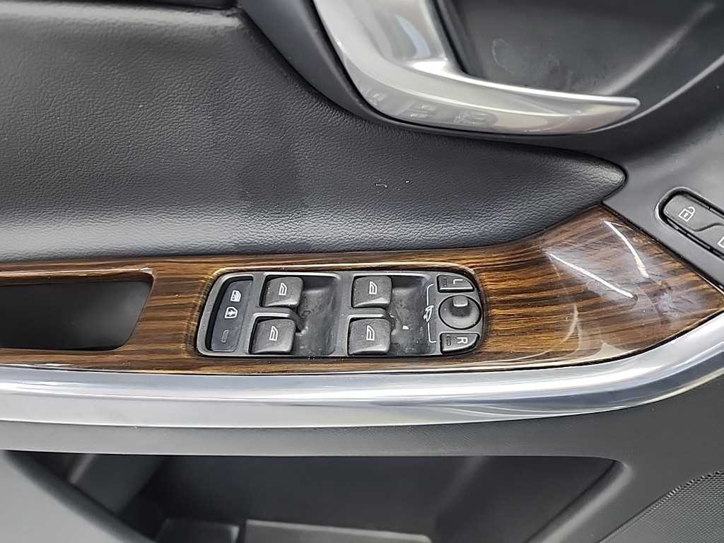 Volvo XC60 2014 Gris - Importación desde Corea - HF Imports Iquique - Foto 16