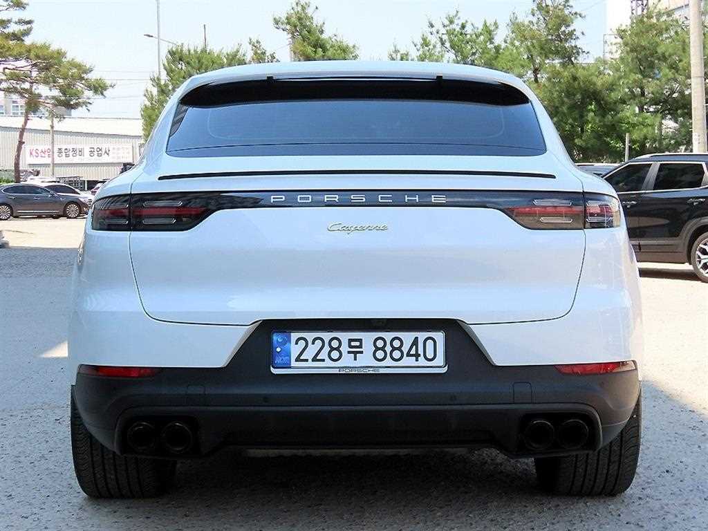 Porsche Cayenne - Vista 4