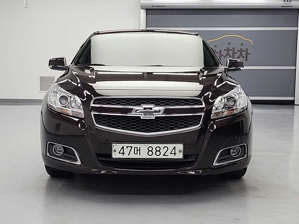Chevrolet Malibu - Vista 2