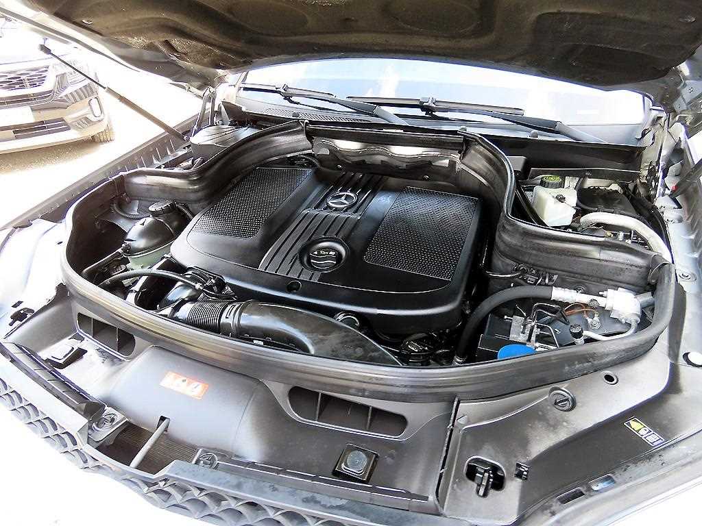 Mercedes Benz GLK Class 2013 Gris - Importación desde Corea - HF Imports Iquique - Foto 19