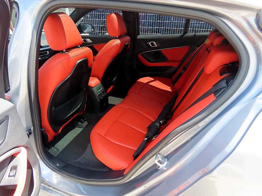 BMW 1 series - Vista 6