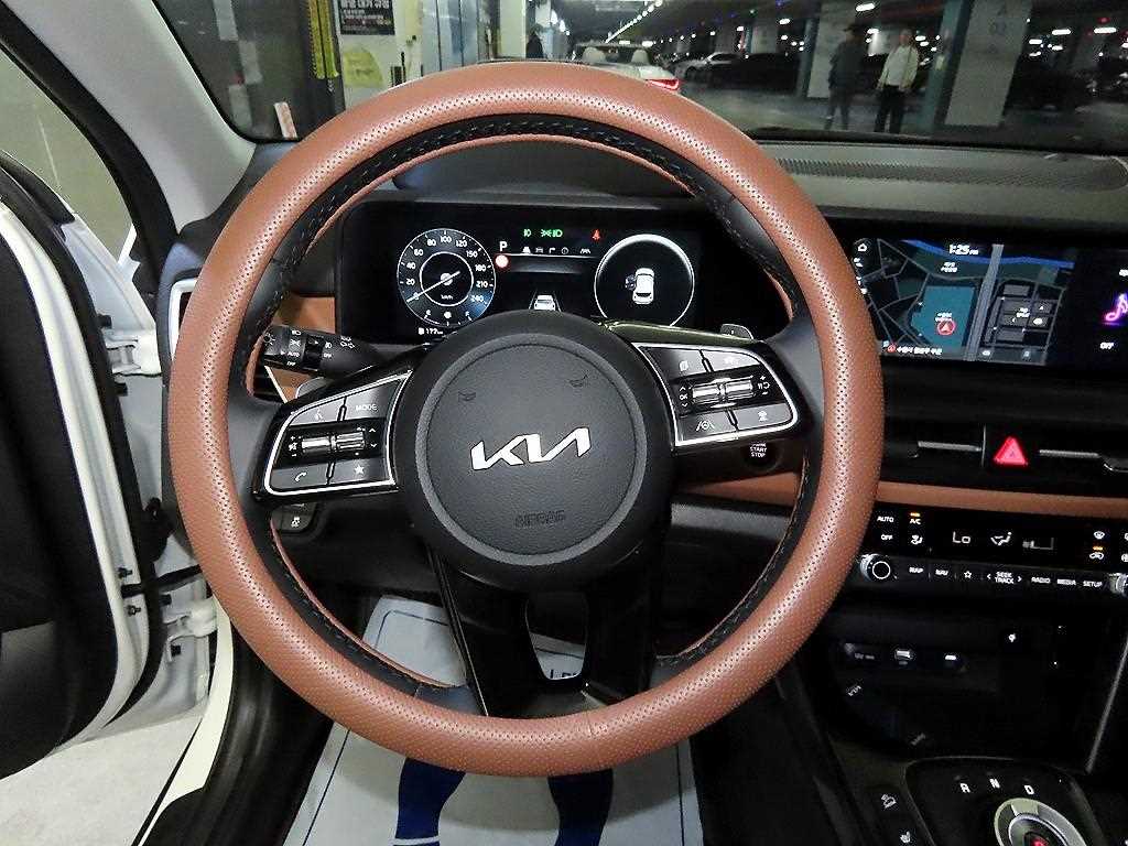 KIA Seltos - Vista 8