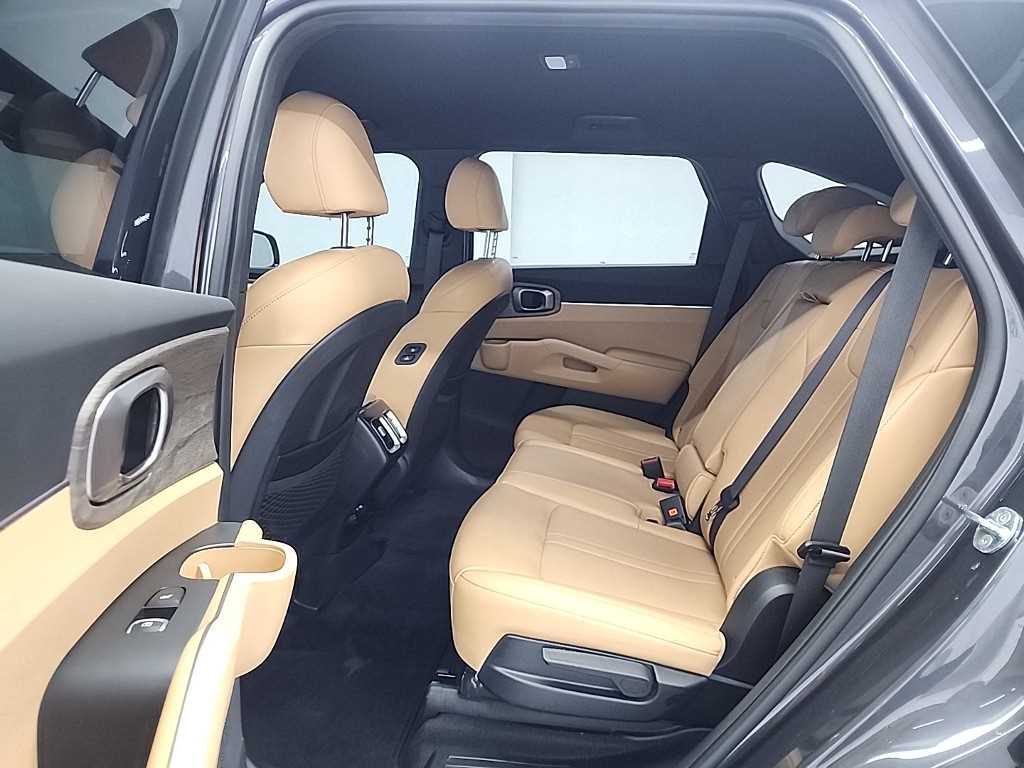 KIA Sorento - Vista 12