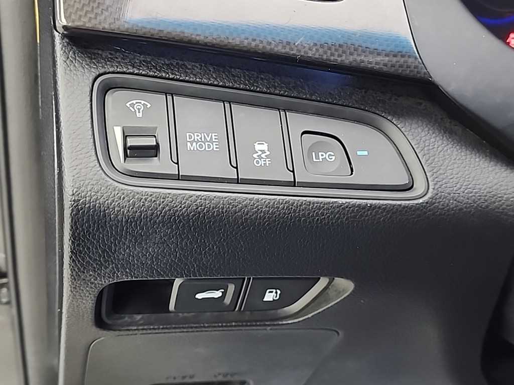 HYUNDAI Grandeur 2014 Negro - Importación desde Corea - HF Imports Iquique - Foto 18