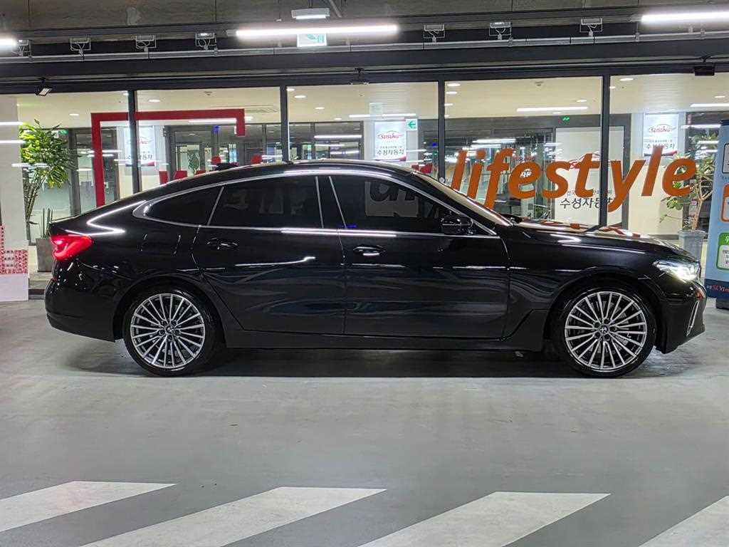BMW Gran Turismo - Vista 3