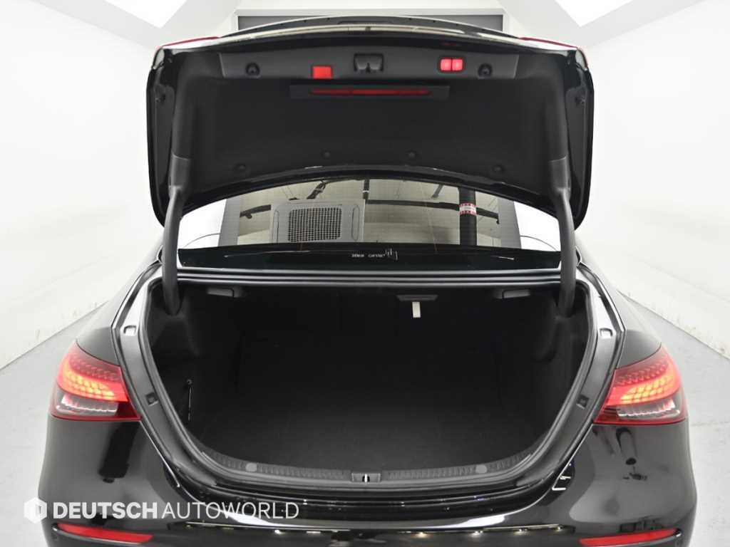Mercedes Benz E class 2021 Negro - Importación desde Corea - HF Imports Iquique - Foto 19