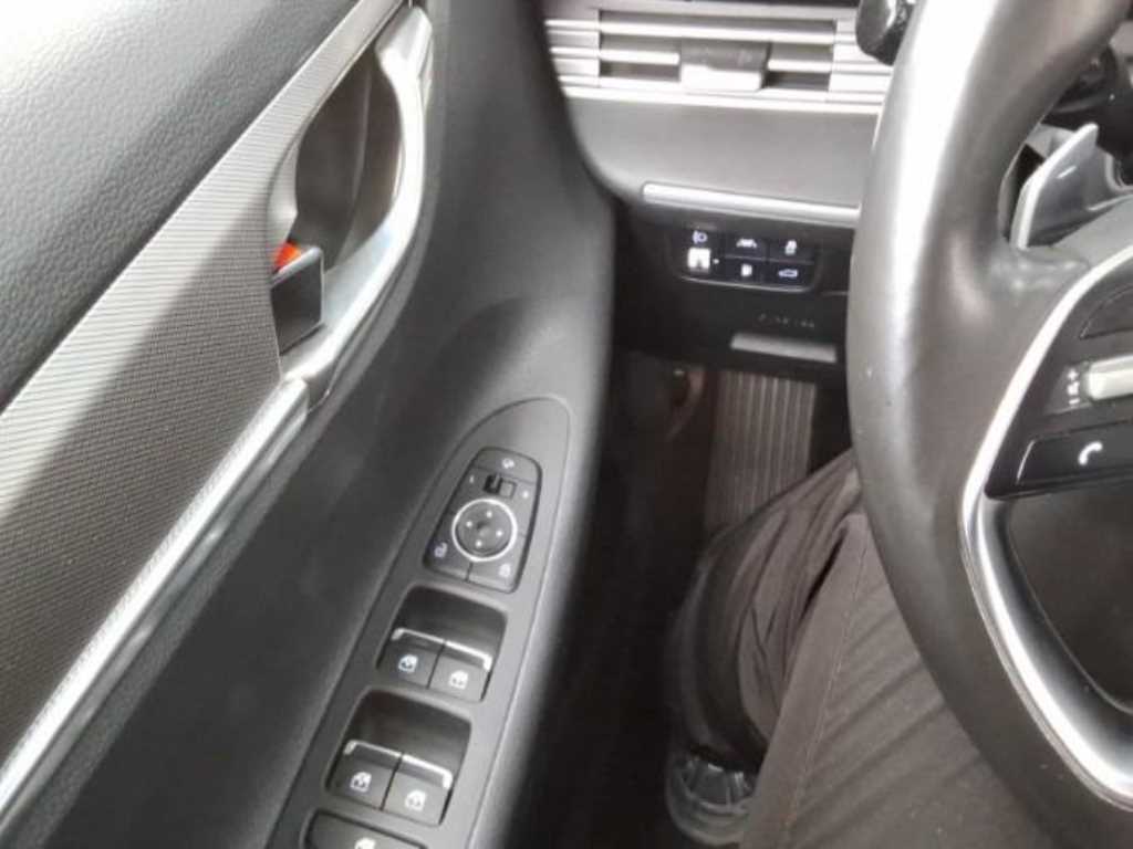 HYUNDAI Grandeur - Vista 3