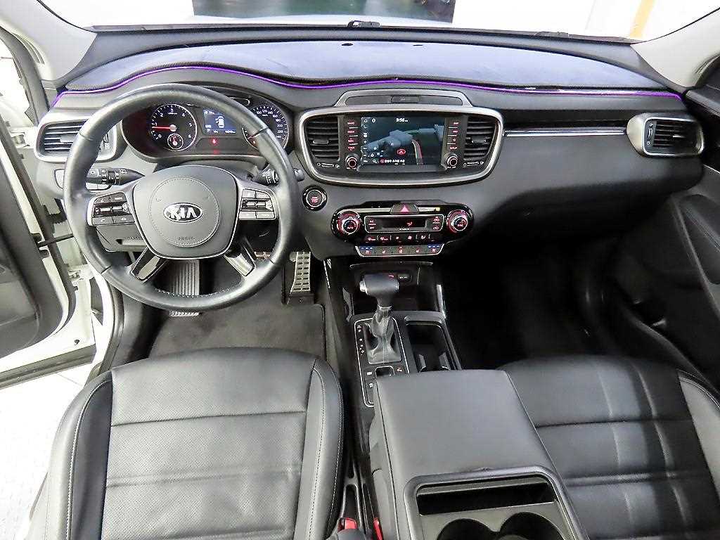 KIA Sorento - Vista 7