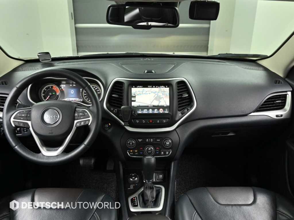 Jeep Cherokee - Vista 7