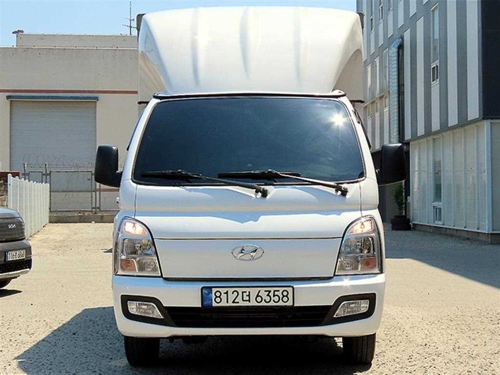 Small Truck Top_Wingbody 2023 Blanco - Importación desde Corea - HF Imports Iquique - Foto 1