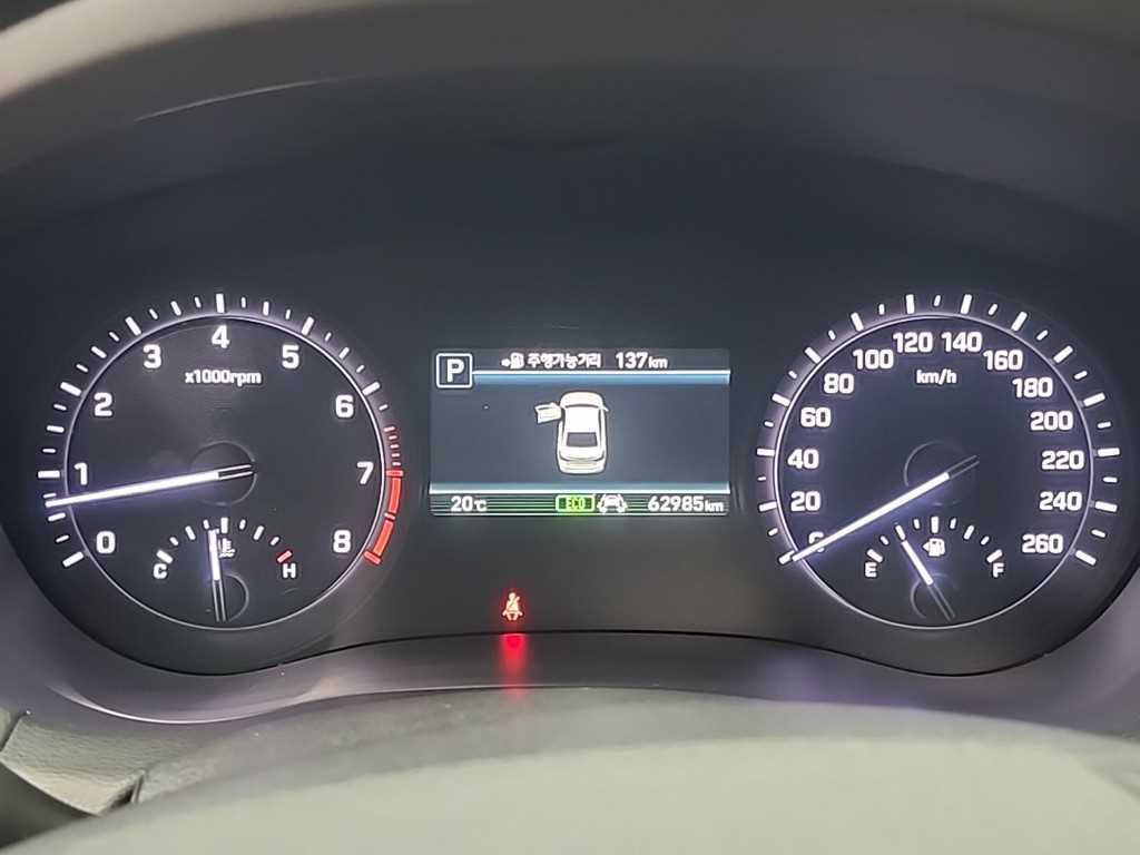 Genesis G80 - Vista 6