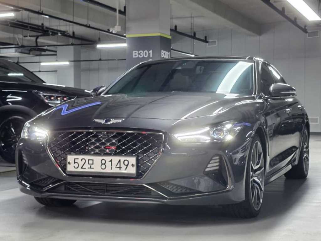 Genesis G70 - Vista 3