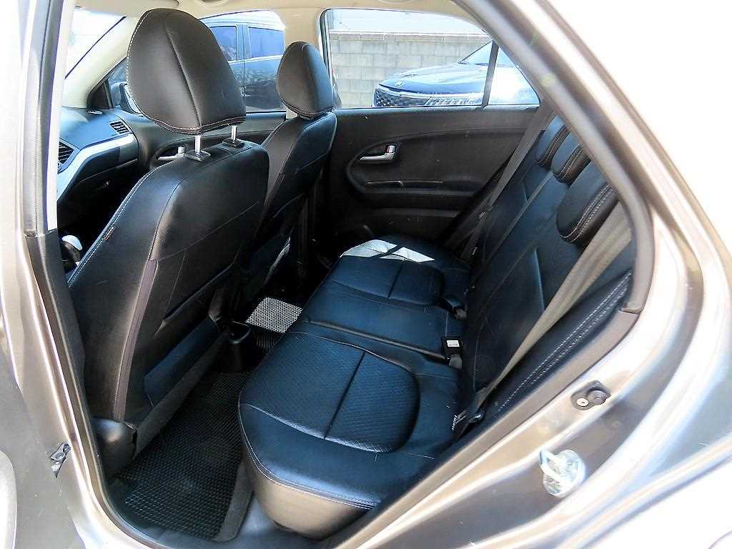 KIA Morning - Vista 6