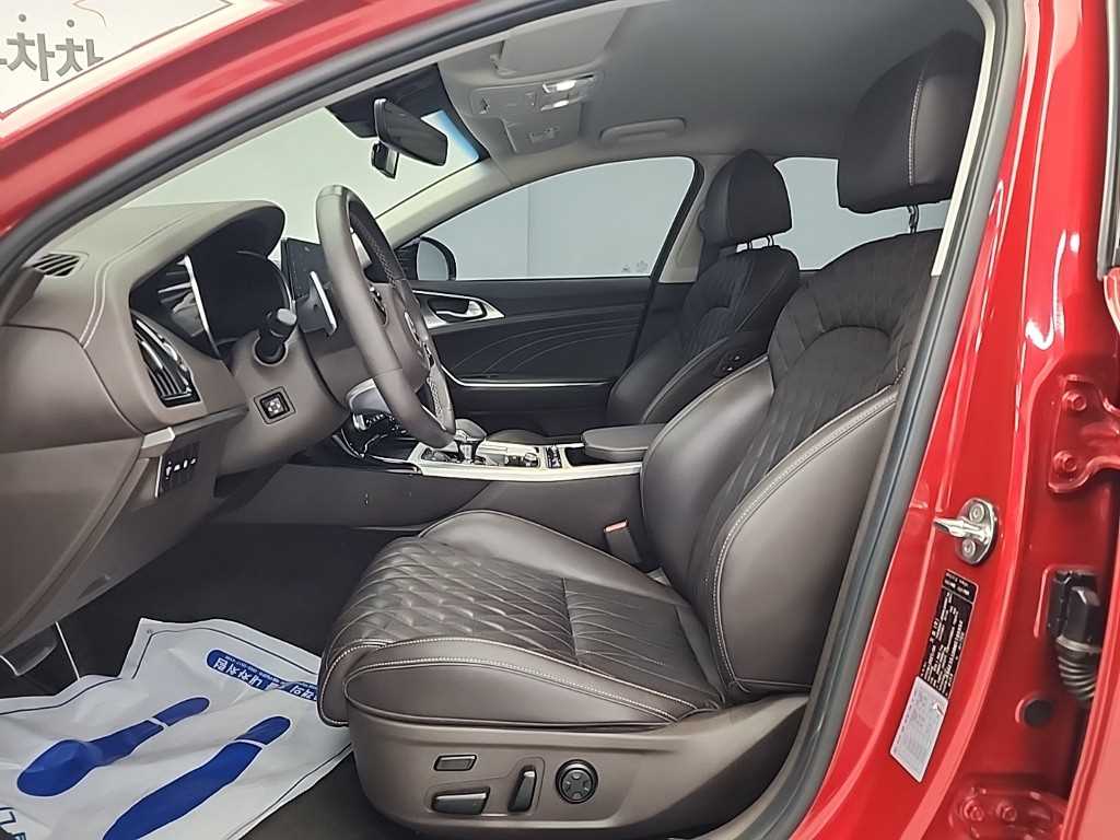 KIA Stinger - Vista 11