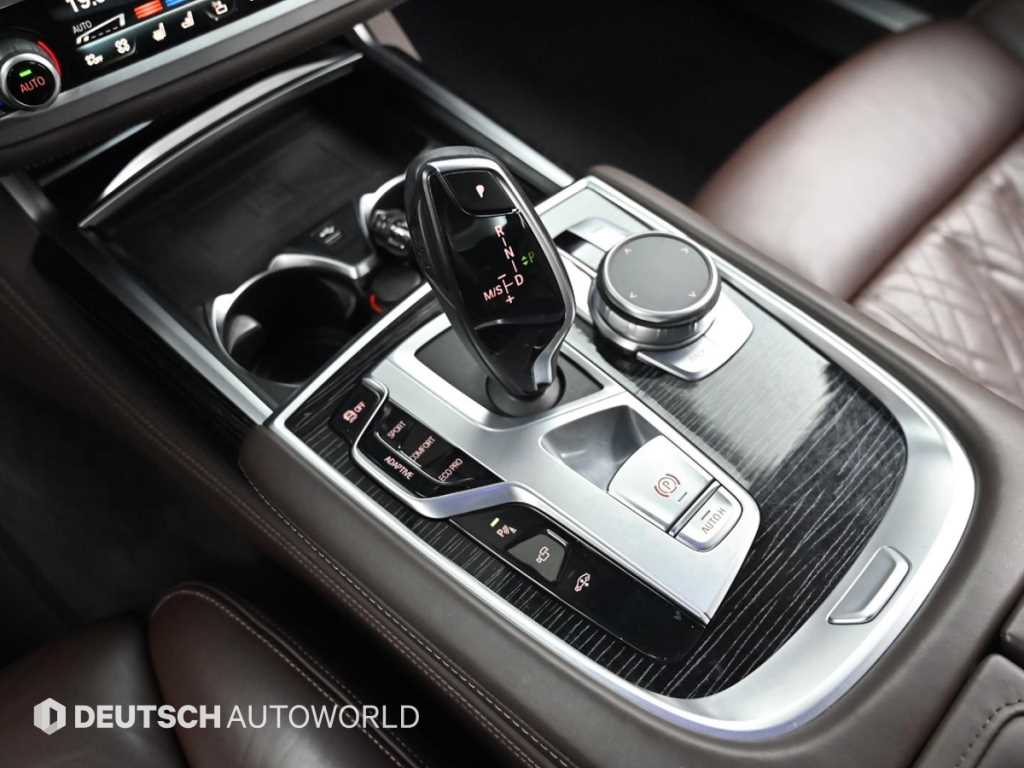 BMW 7 Series - Vista 9