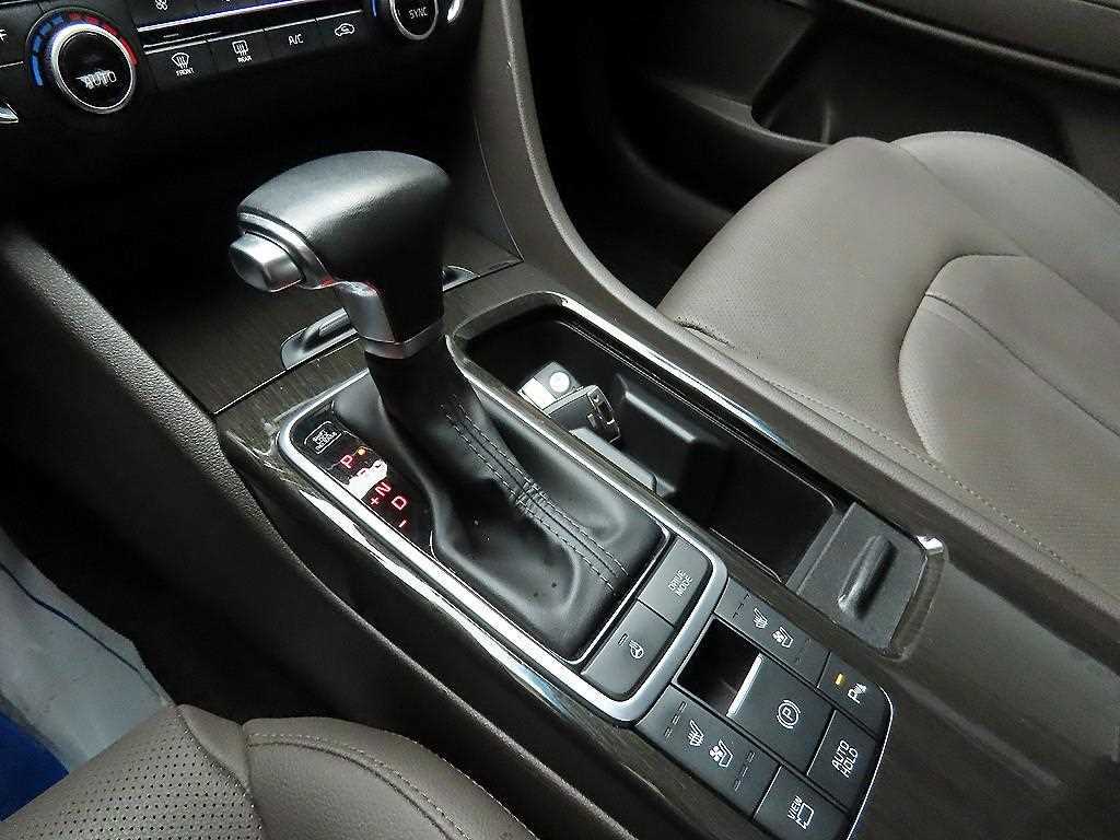 KIA K5 - Vista 10