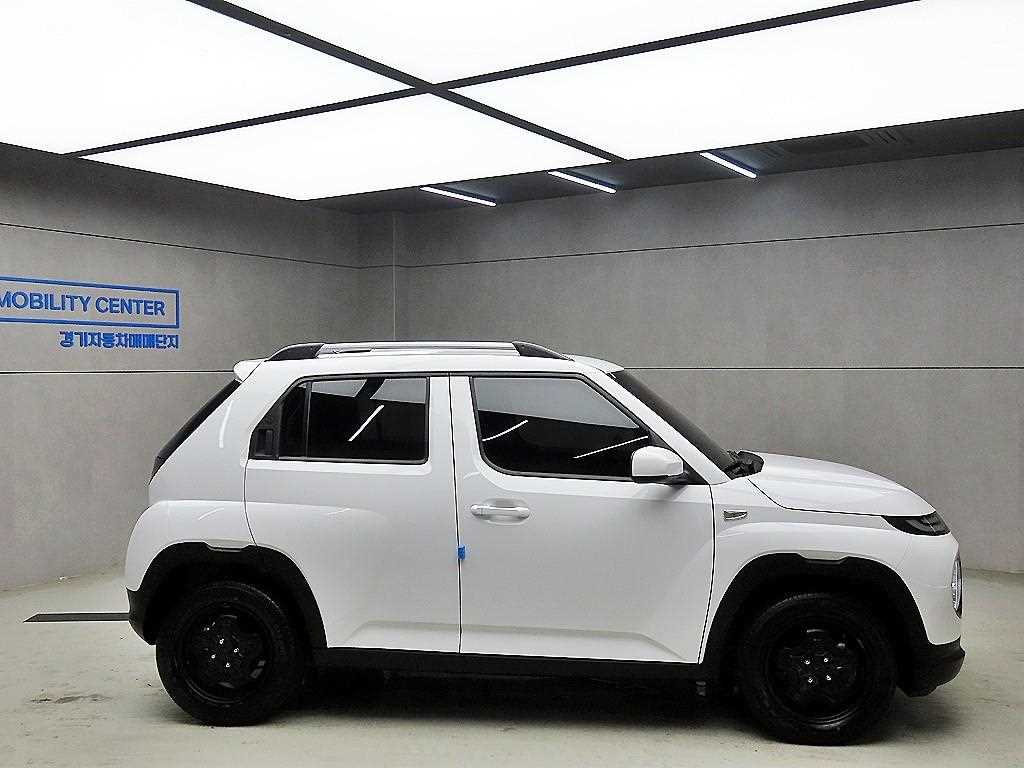 HYUNDAI Casper - Vista 2