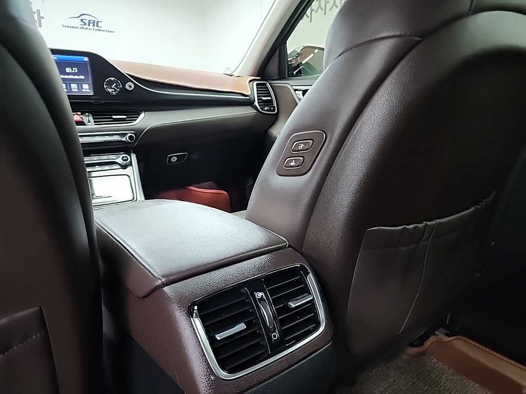 HYUNDAI Grandeur 2018 Gris - Importación desde Corea - HF Imports Iquique - Foto 13