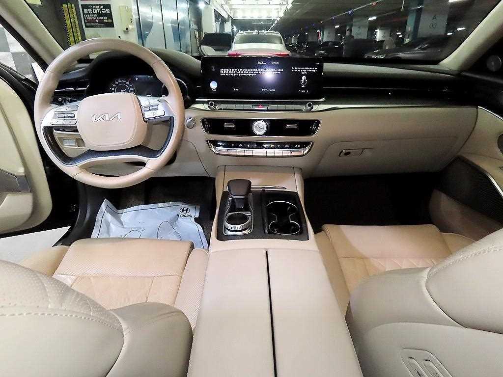 KIA K9 - Vista 10