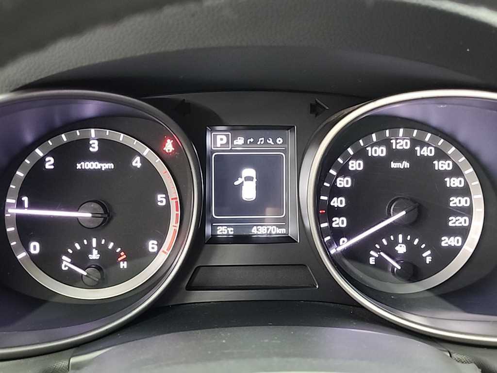 HYUNDAI Santa Fe - Vista 6