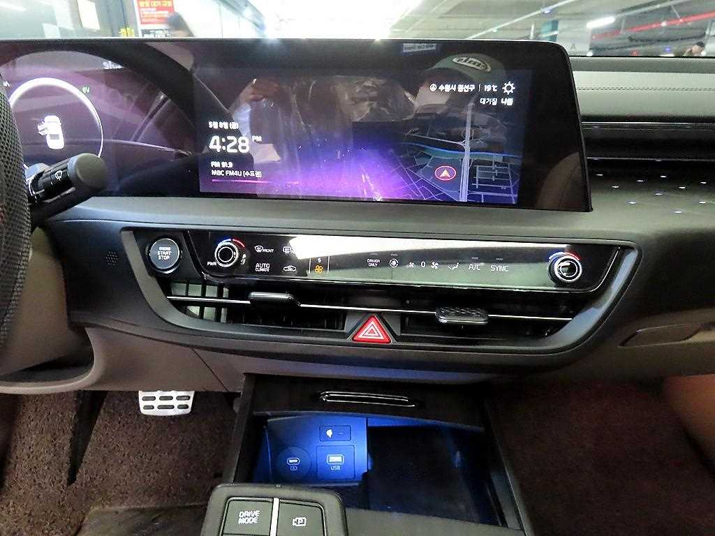 KIA K8 - Vista 11