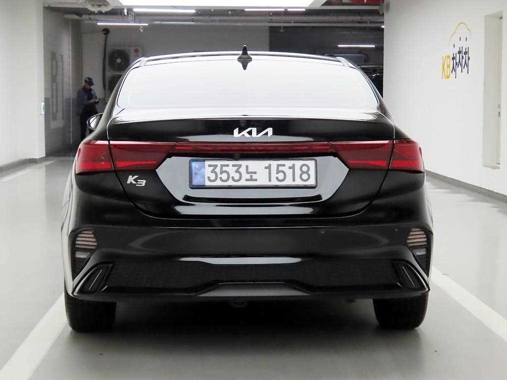 KIA K3 - Vista 3