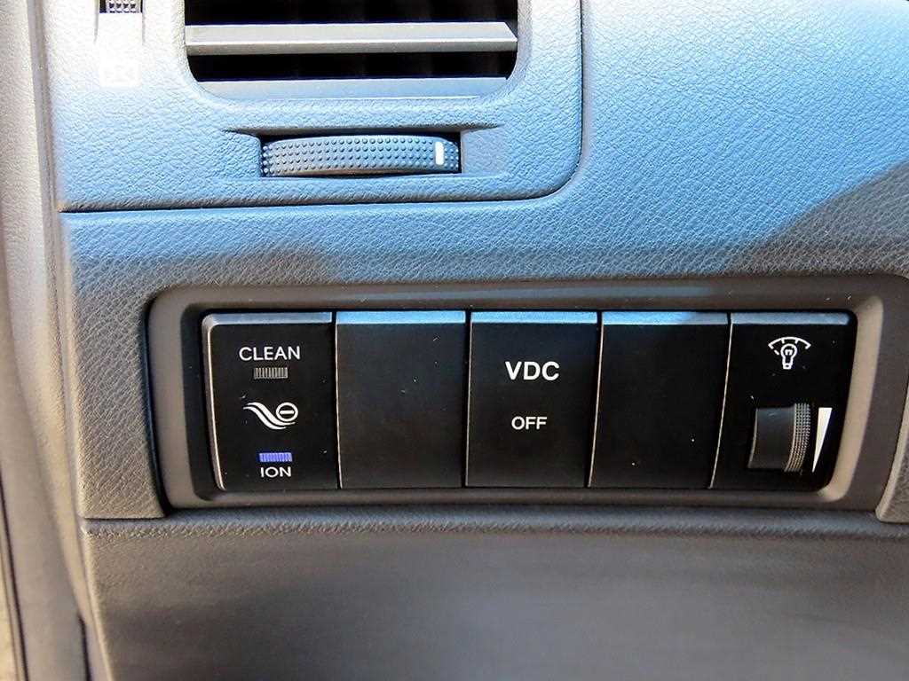 HYUNDAI Grandeur - Vista 12