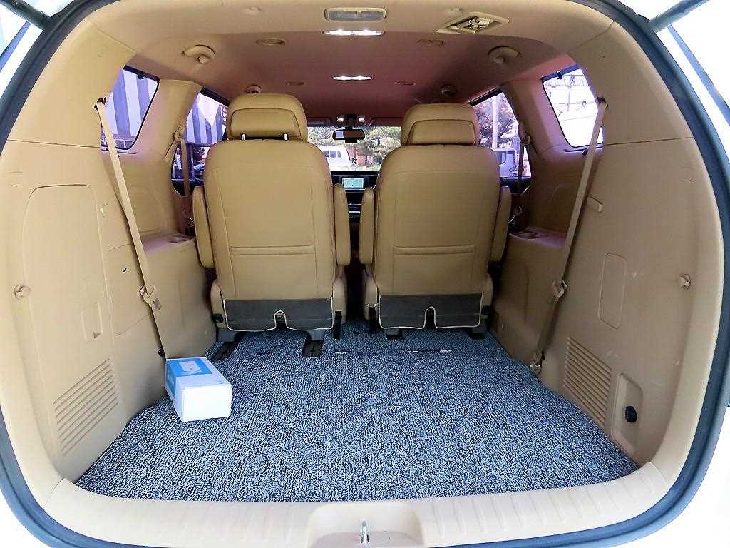 KIA Carnival 2016 Blanco - Importación desde Corea - HF Imports Iquique - Foto 17